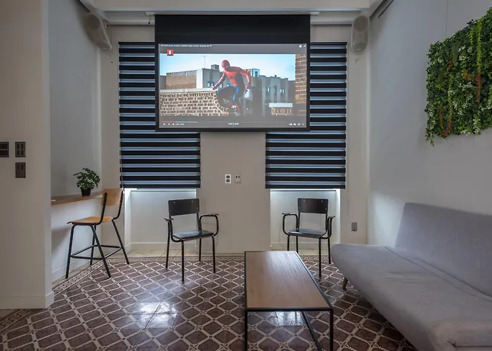 Artistic Home Gazi By Mdk Athens